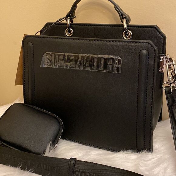 NWT Steve Madden (Bevelyn) Crossbody Bag w/ Airpod Pouch - Black - Viral TikTok - Picture 4 of 14
